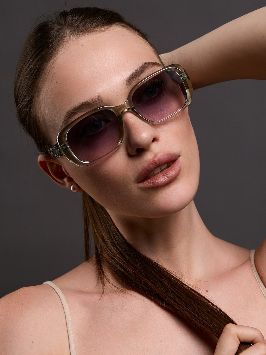 Квадратные солнцезащитные очки Dolce double drop — фото 6